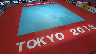الاسرائيلي ساغي موكي يفوز بالميدالية الذهبية في بطولة العالم للجودو بطوكيو