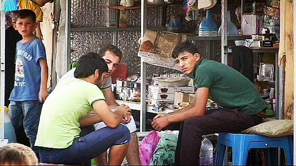 72% من رجال الأعمال السوريين في تركيا لا يرغبون في العودة إلى بلادهم حتى بعد انتهاء النزاع 72% من رجال الأعمال السوريين في تركيا لا يرغبون في العودة إلى بلادهم حتى بعد انتهاء النزاع