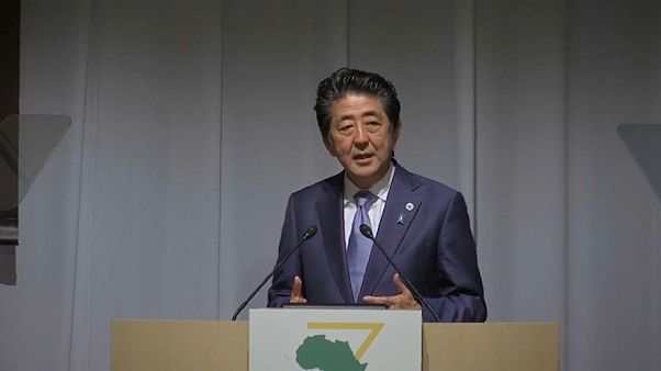 Japão promete 20 mil milhões para África Japão promete 20 mil milhões para África