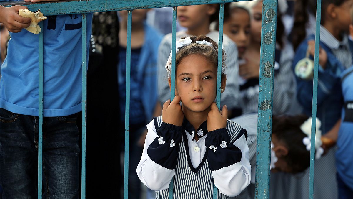طفلة فلسطينية - خان يونس، قطاع غزة- أرشيف رويترز