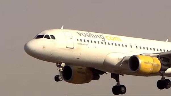Vueling cancela 92 vuelos por otra huelga en El Prat Vueling cancela 92 vuelos por otra huelga en El Prat