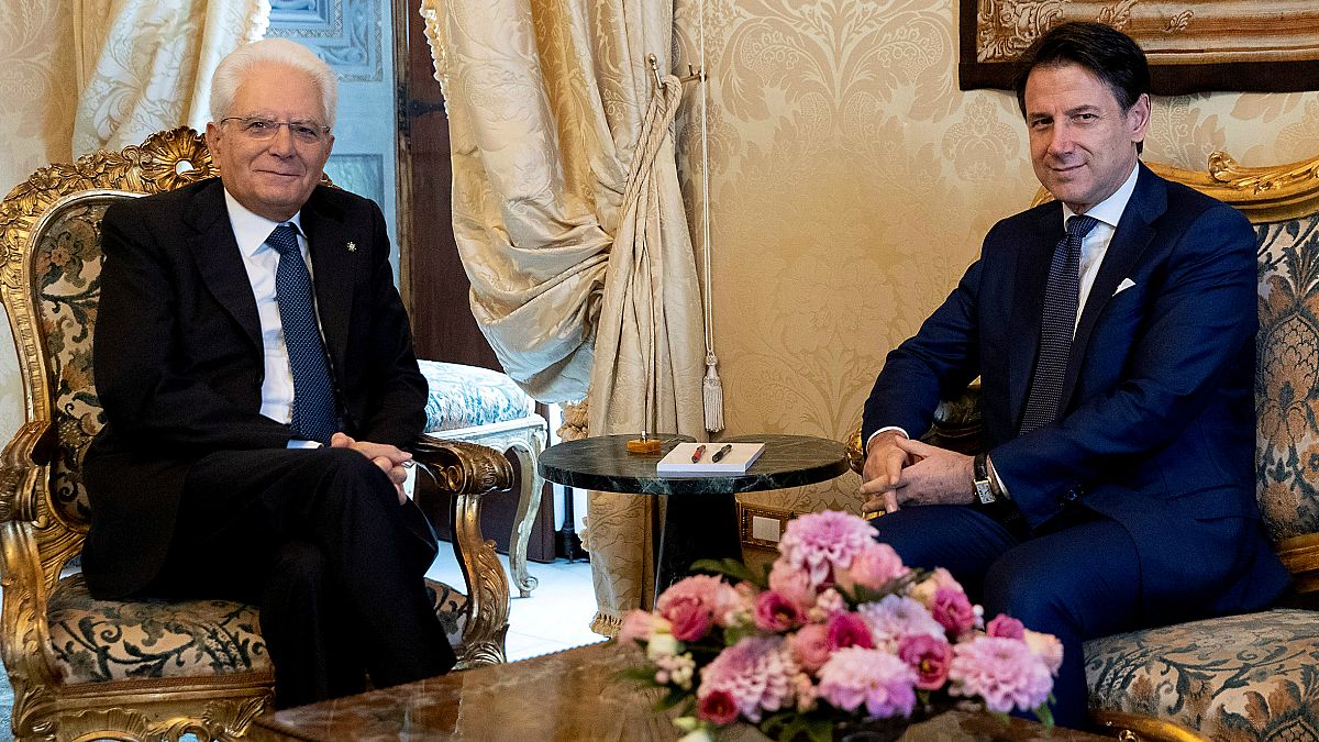 İtalya: Cumhurbaşkanı Mattarella istifa eden Başbakan Conte'ye 2. kez hükümet kurma görevi verdi