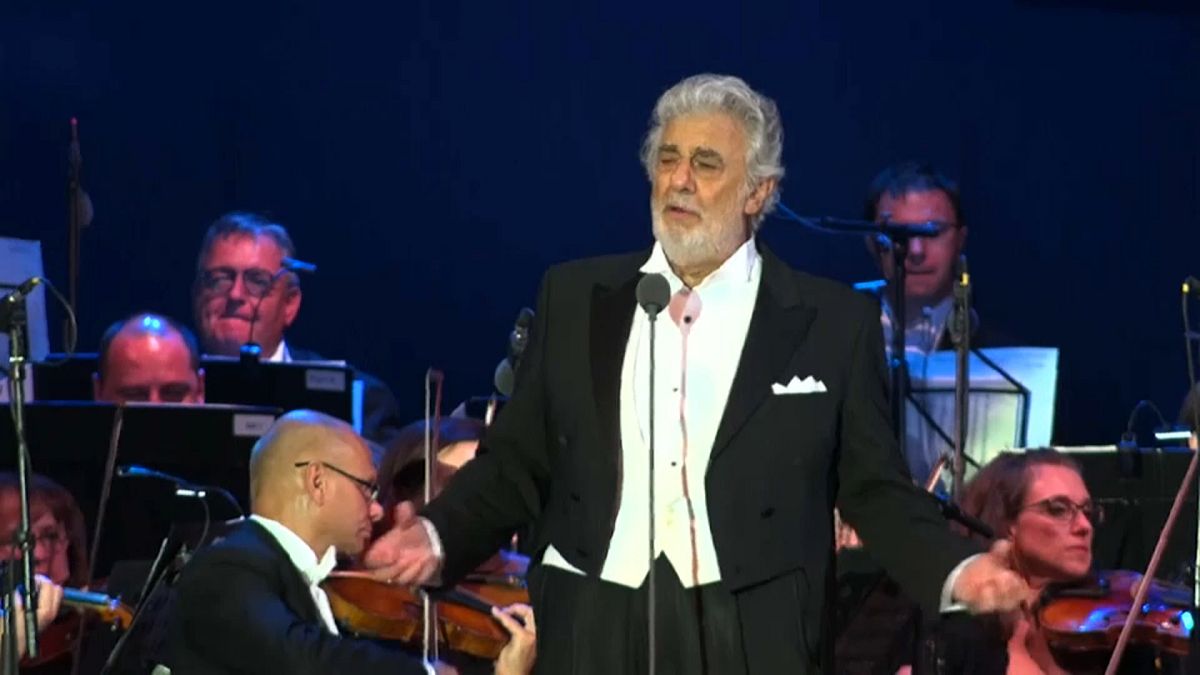  Fans feiern Opernstar Plácido Domingo - Vorwürfe wegen sexueller Übergriffe