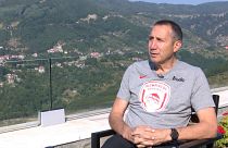 Pro basketball coach David Blatt talks exclusively to Euronews about his MS diagnosis