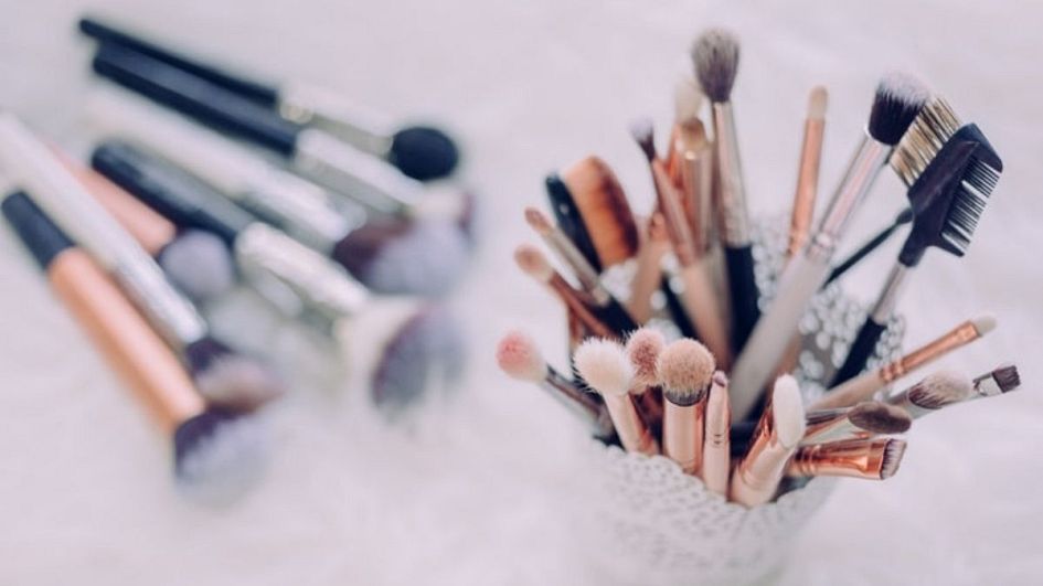 up and up cosmetic brushes