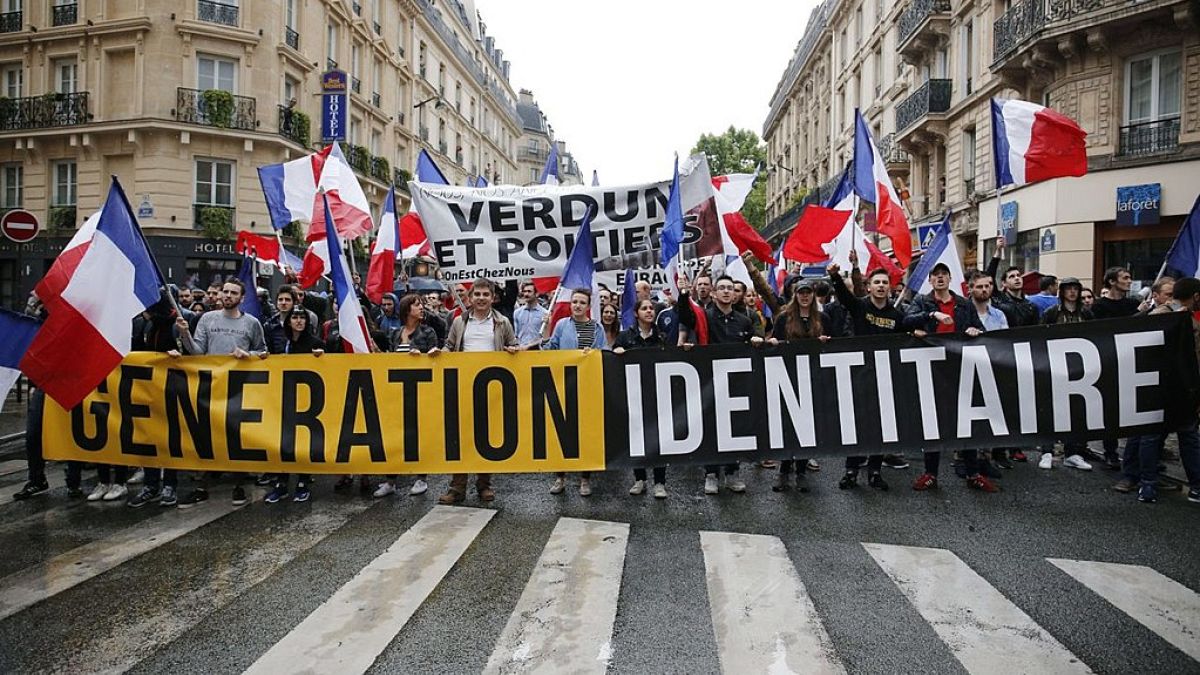 من احتجاج لمنظمة "جيل هوياتي" في فرنسا في تشرين الثاني/نوفمبر 2017