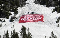 Generation Identitaire, condannato il gruppo di estrema destra per l'iniziativa sulle Alpi