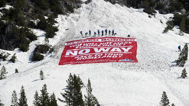 Generation Identitaire, condannato il gruppo di estrema destra per l'iniziativa sulle Alpi Generation Identitaire, condannato il gruppo di estrema destra per l'iniziativa sulle Alpi