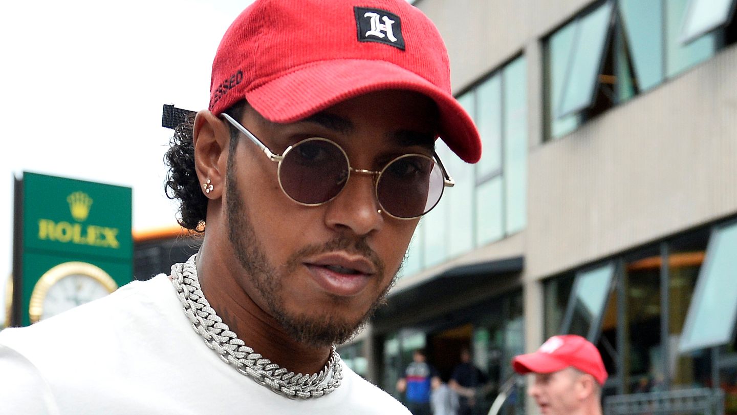 Lewis Hamilton To Open Vegan Burger Joint Off London S Regent Street Living