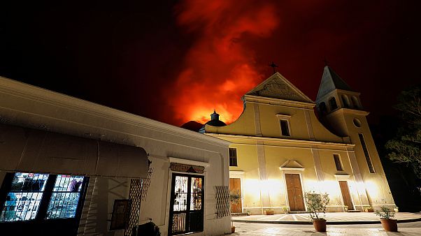 Αποκλεισμένο το Στρόμπολι λόγω του ηφαιστείου Αποκλεισμένο το Στρόμπολι λόγω του ηφαιστείου
