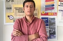 Robotok rúdtáncolnak egy francia night-clubban