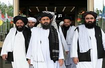 انتحاري من طالبان يفجر نفسه وسط قندوز مع استمرار الهجوم على المدينة