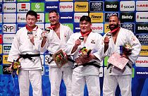Krpalek y Akira se imponen en las categorías pesadas del Mundial de Judo