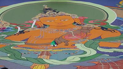 Unveiling of giant Buddha Thangka kicks off Sho Dun Festival off in Tibet