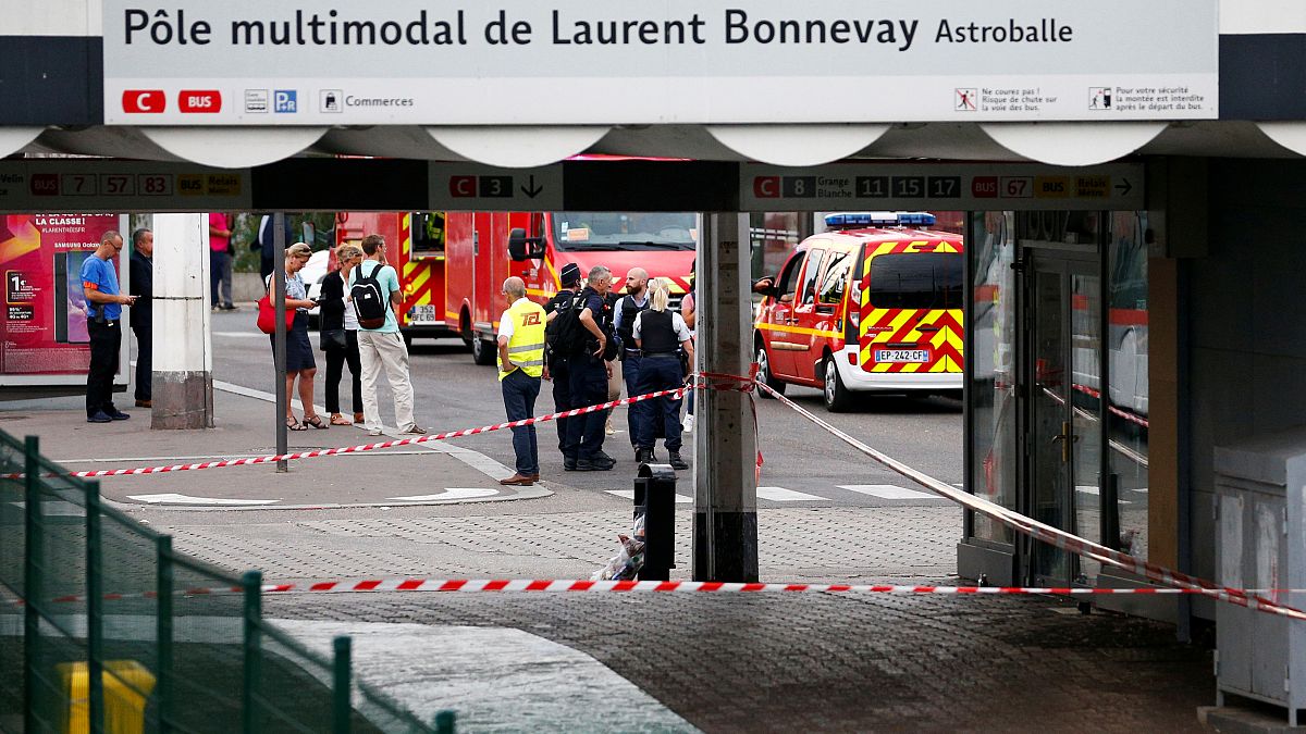 Нападение в Лионе: один человек погиб, есть раненые