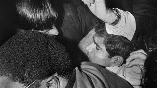  Robert F. Kennedy’nin katili Sirhan, bir mahkum arkadaşı tarafından cezaevinde bıçaklandı