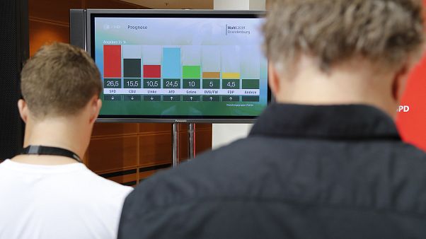АДГ "шатает оплоты" АДГ "шатает оплоты"