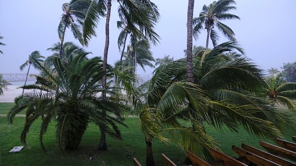 A Bahamákon a rekorddöntögető hurrikán A Bahamákon a rekorddöntögető hurrikán