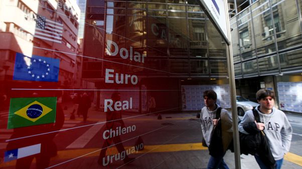 El Gobierno argentino restringe la compra de dólares El Gobierno argentino restringe la compra de dólares