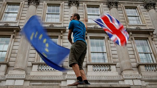 "Breves de Bruxelas": Brexit, Pompeo e Suécia "Breves de Bruxelas": Brexit, Pompeo e Suécia
