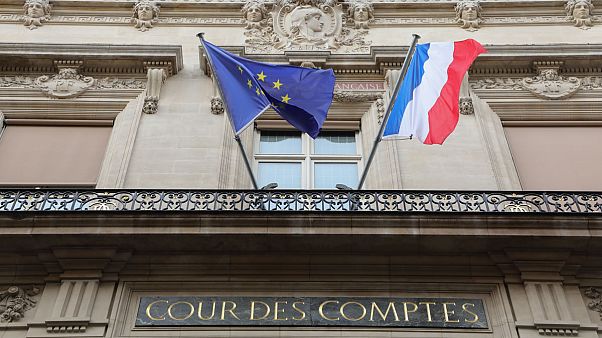 Kötelező az uniós zászlót kitenni a francia osztálytermekben Kötelező az uniós zászlót kitenni a francia osztálytermekben