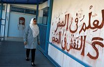 طالية في مدارس الأمم المتحدة في الضفة الغربية- أرشيف رويترز