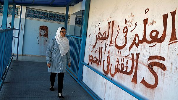 طالية في مدارس الأمم المتحدة في الضفة الغربية- أرشيف رويترز طالية في مدارس الأمم المتحدة في الضفة الغربية- أرشيف رويترز