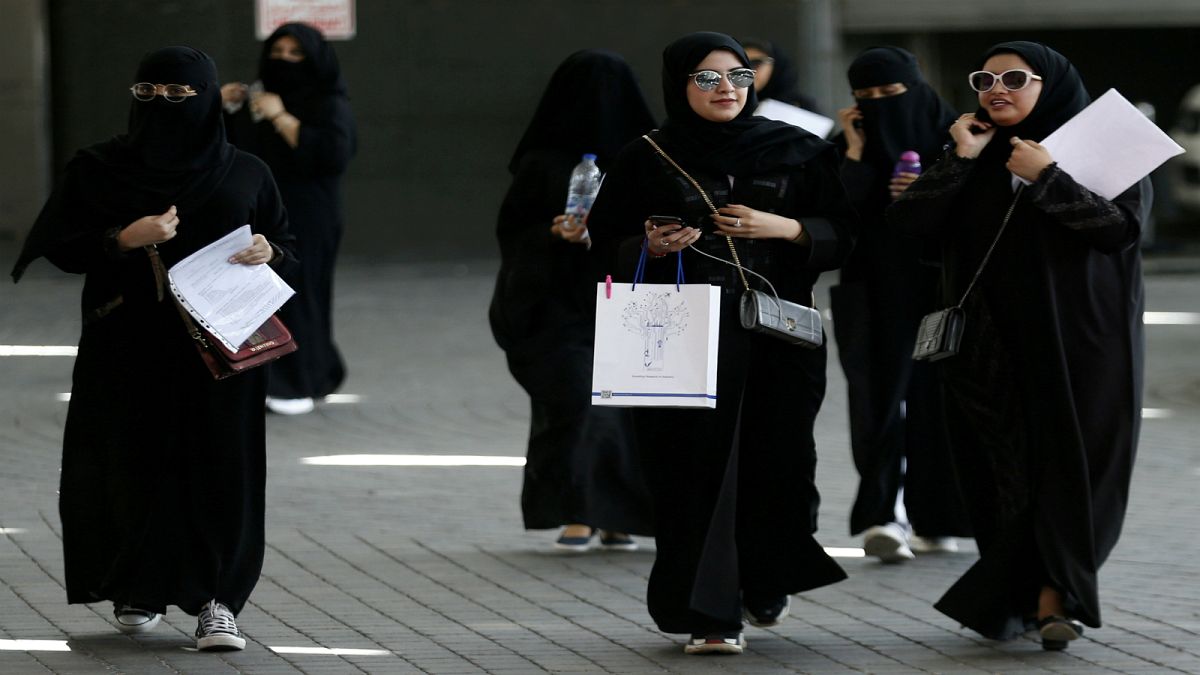 مهرجان السودة السعودي سمح لأول مرة بمشاركة النساء السعوديات في أنشطته 
