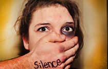  یکصد زن قربانی خشونت‌های خانگی؛ دولت فرانسه کنفرانس ویژه برگزار می‌کند