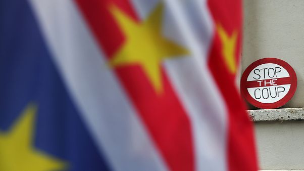 Пропажа денег ЕС в Венгрии. Кредит Франции Ирану Пропажа денег ЕС в Венгрии. Кредит Франции Ирану