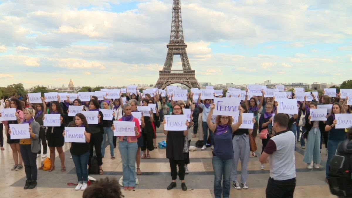A nők családon belüli védelmét követelik civil szervezetek Franciaországban