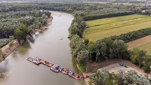 A felső-tiszai hulladékgyűjtő egyik úszó eleme A felső-tiszai hulladékgyűjtő egyik úszó eleme
