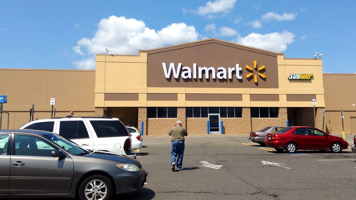 ABD'li perakende devi Walmart silah satışını durdurma kararı aldı