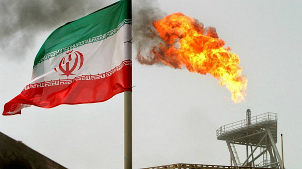 ایران: ۱۵ میلیارد دلار از محل فروش نفت عایدمان شود به اجرای کامل برجام باز میگردیم ایران: ۱۵ میلیارد دلار از محل فروش نفت عایدمان شود به اجرای کامل برجام باز میگردیم