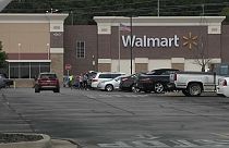 Walmart сокращает продажу оружия и боеприпасов