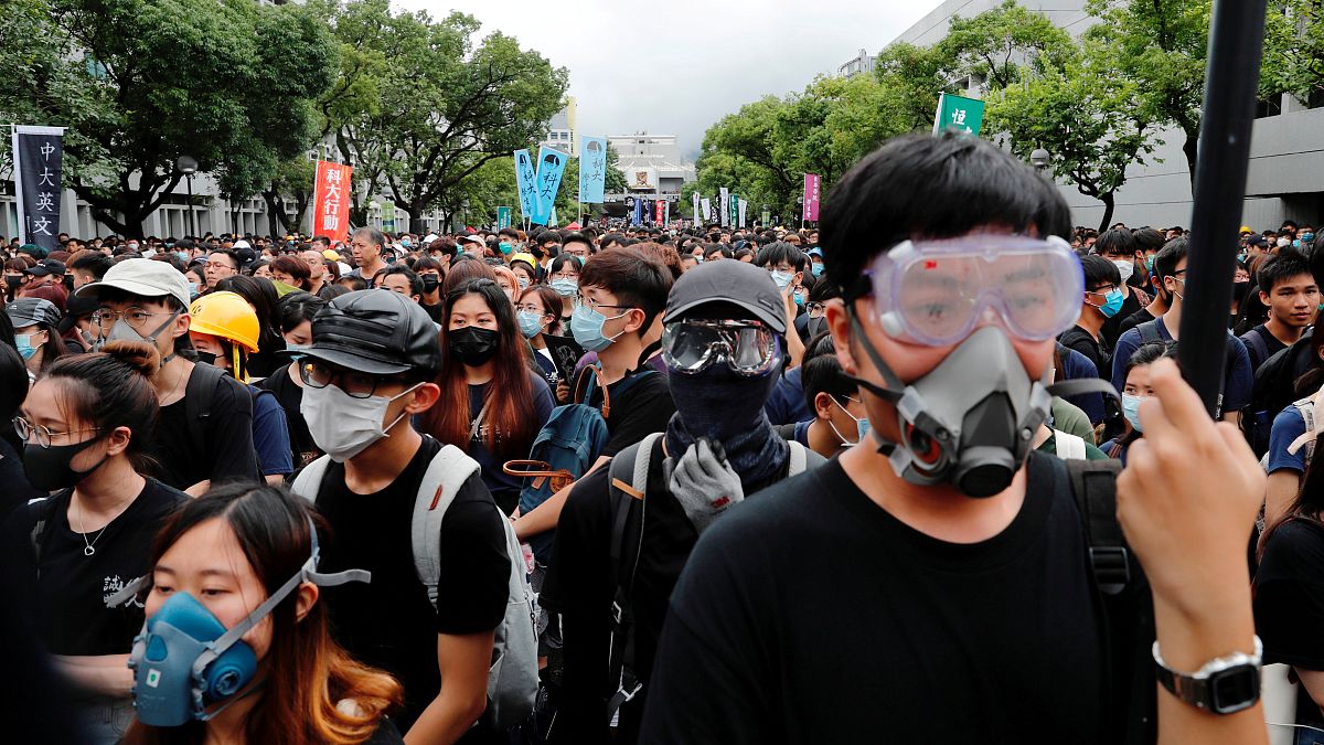 هونغ كونغ تسحب مشروع قانون تسليم المطلوبين للصين الذي أشعل فتيل الاحتجاجات