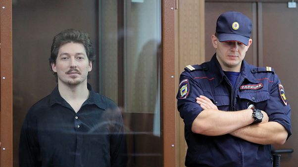 Кирилл Жуков в зале суда Кирилл Жуков в зале суда