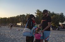 Mülteciler kendi memleketlerine tatile gidebilir mi, Avrupa ve Türkiye'de yasalar ne diyor?