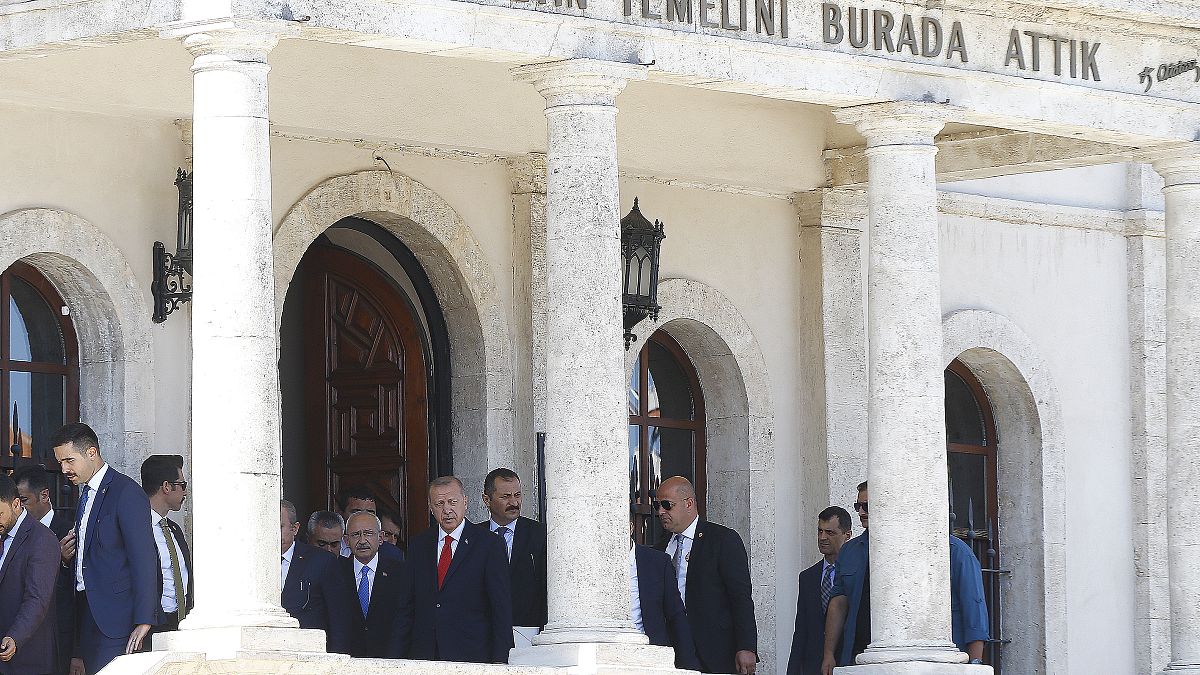 Türkiye Cumhurbaşkanı Recep Tayyip Erdoğan, Sivas Kongresi'nin 100. yıl dönümü etkinlikleri kapsamında Sivas'ta düzenlenen programa katıldı. 