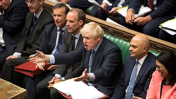 Boris Johnson pierde la batalla y deberá buscar un acuerdo para el Brexit Boris Johnson pierde la batalla y deberá buscar un acuerdo para el Brexit