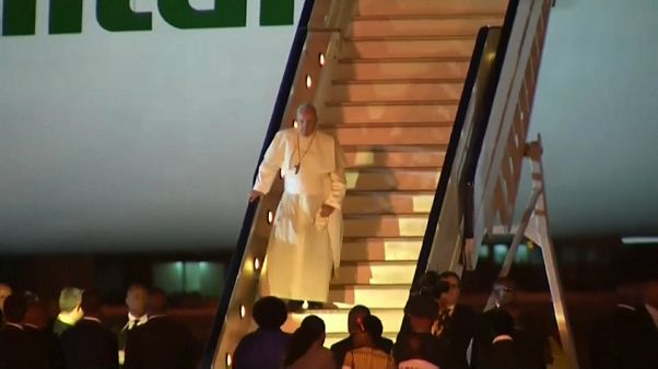 El papa Francisco comienza en Mozambique su periplo por varios países africanos El papa Francisco comienza en Mozambique su periplo por varios países africanos
