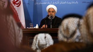 روحاني خلال لقاء برؤساء العشائر في كربلاء العراقية في آذار/مارس الفائت