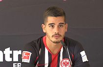 André Silva apresentado no Eintracht Frankfurt