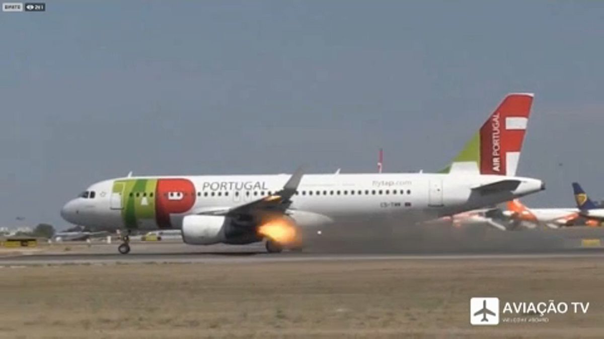 Incendio en el motor de un avión de TAP