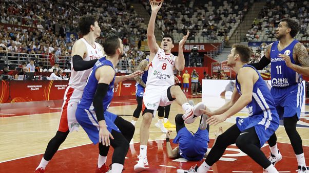 FIBA Dünya Kupası: E Grubu son maçında Çekya'ya yenilen Türkiye son 16'ya kalamadı FIBA Dünya Kupası: E Grubu son maçında Çekya'ya yenilen Türkiye son 16'ya kalamadı