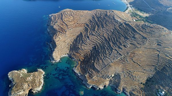 Σημαντικά ευρύματα στο «Βρυοκαστράκι» της Κύθνου Σημαντικά ευρύματα στο «Βρυοκαστράκι» της Κύθνου