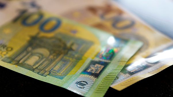 Új euróbankjegyek (illusztráció) Új euróbankjegyek (illusztráció)