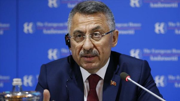 Cumhurbaşkanı Yardımcısı Oktay: Sınırlarımızı açmak ne bir tehdit ne de blöf Cumhurbaşkanı Yardımcısı Oktay: Sınırlarımızı açmak ne bir tehdit ne de blöf