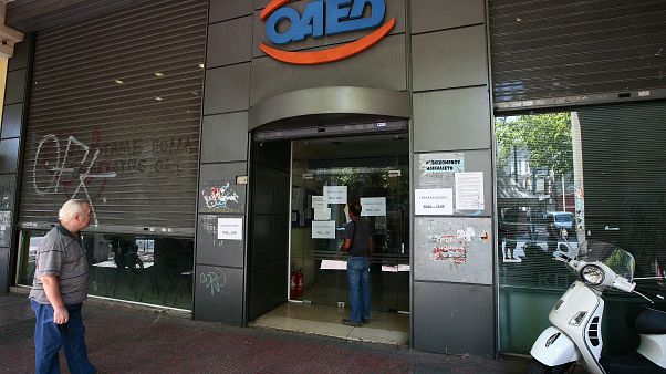 ΓΣΕΕ: Πρωτιά της Ελλάδας στην ΕΕ σε άνεργους πτυχιούχους ΓΣΕΕ: Πρωτιά της Ελλάδας στην ΕΕ σε άνεργους πτυχιούχους