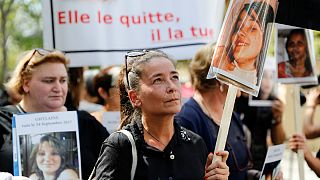 قتل زنان در فرانسه؛ جملات شوک‌آور بر دیوارهای پاریس